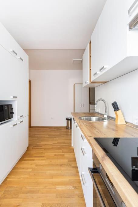 Apartman Dino Σαράγεβο Εξωτερικό φωτογραφία